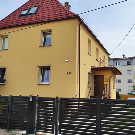 Apartament Przy Wroclawskim Stadionie Exterior foto