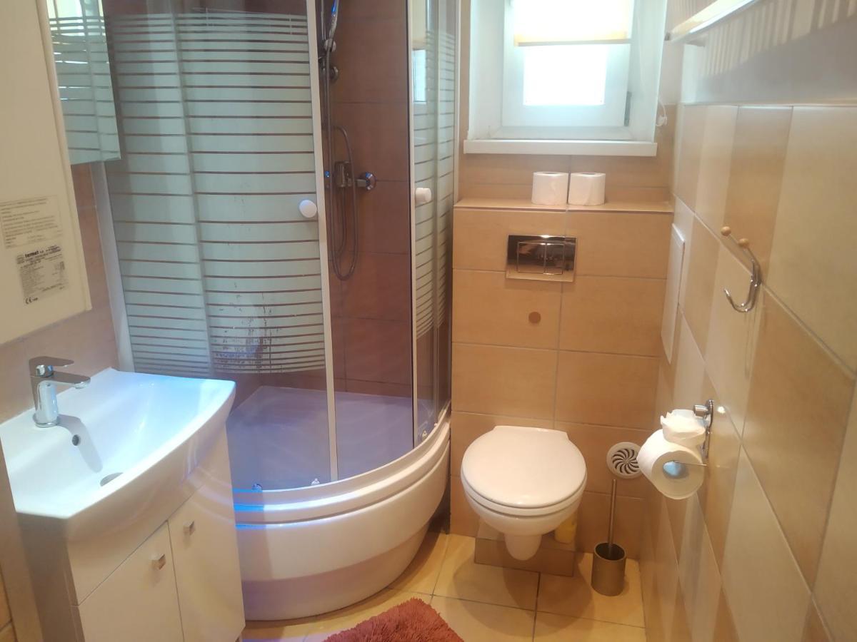 Apartament Przy Wroclawskim Stadionie Exterior foto